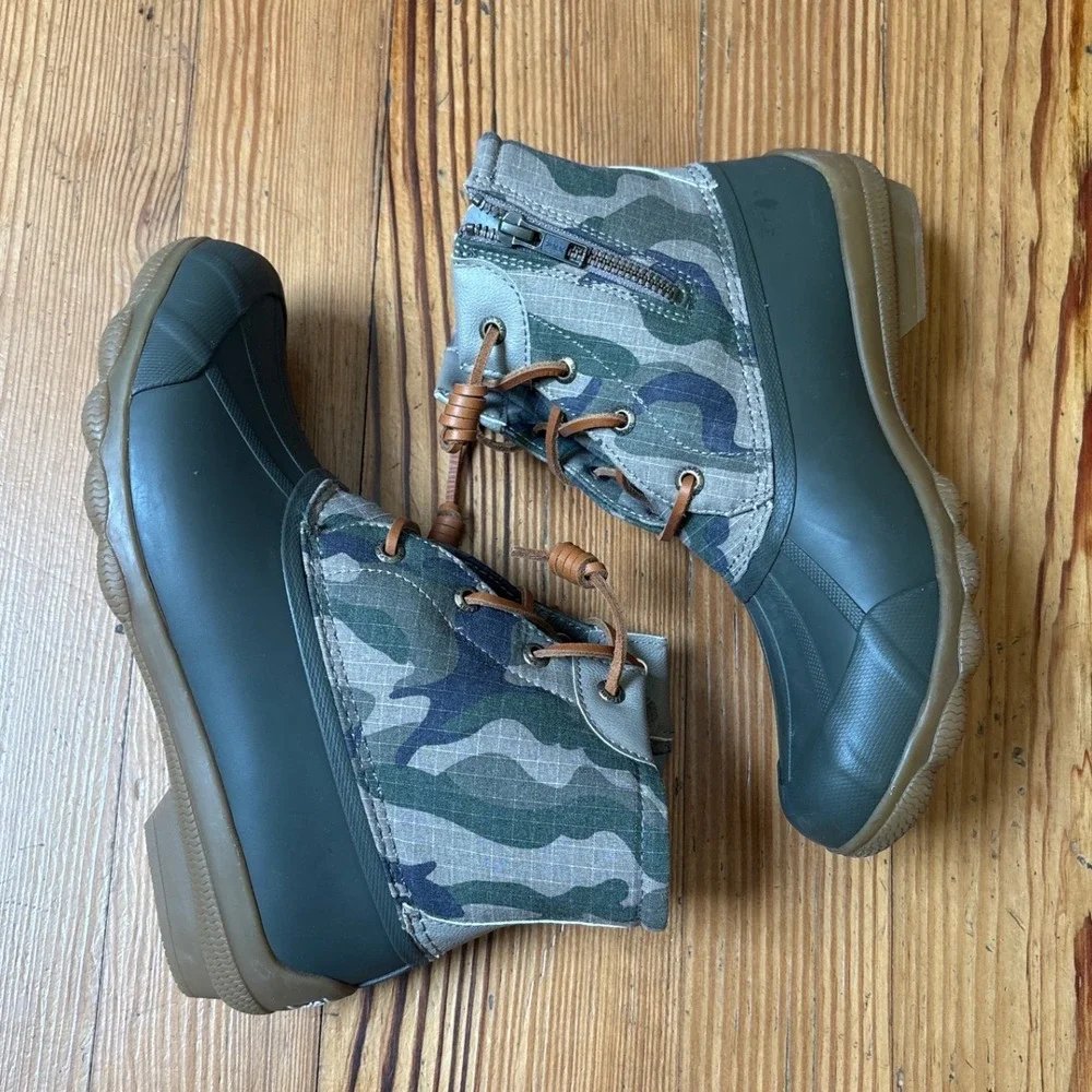 Sperry saltwater duck